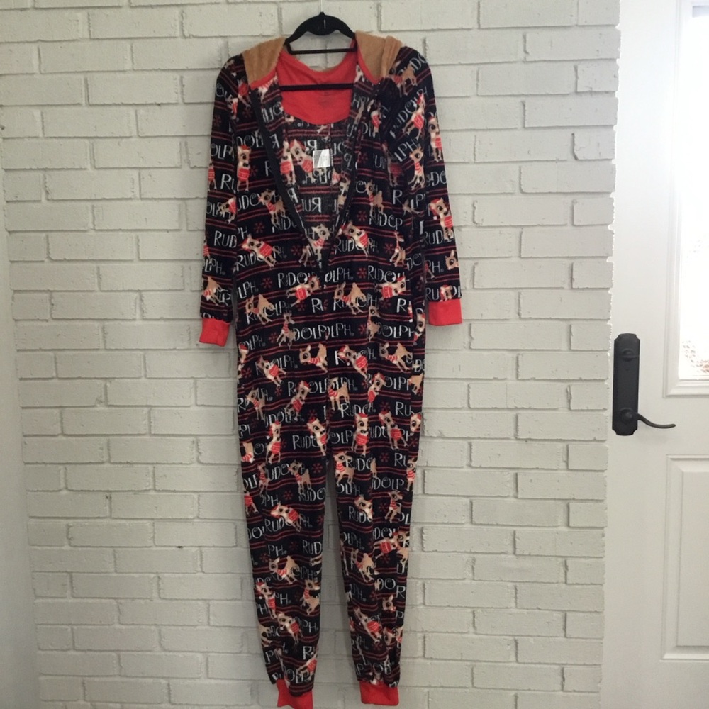 Rudolph the Reindeer Onesie PJ’s Size M With Pockets